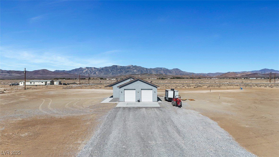 3090 Ness Street. Pahrump, NV 89048