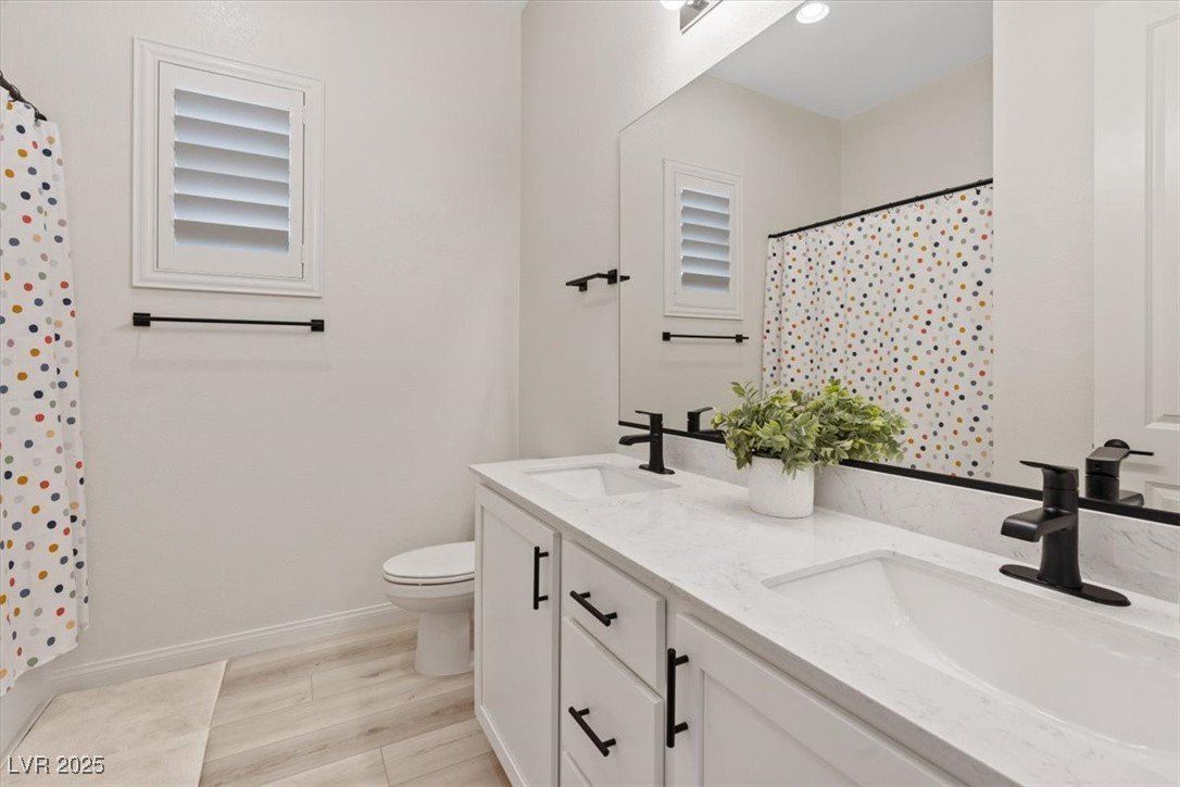 5851 Slate Rock Court. Las Vegas, NV 89149