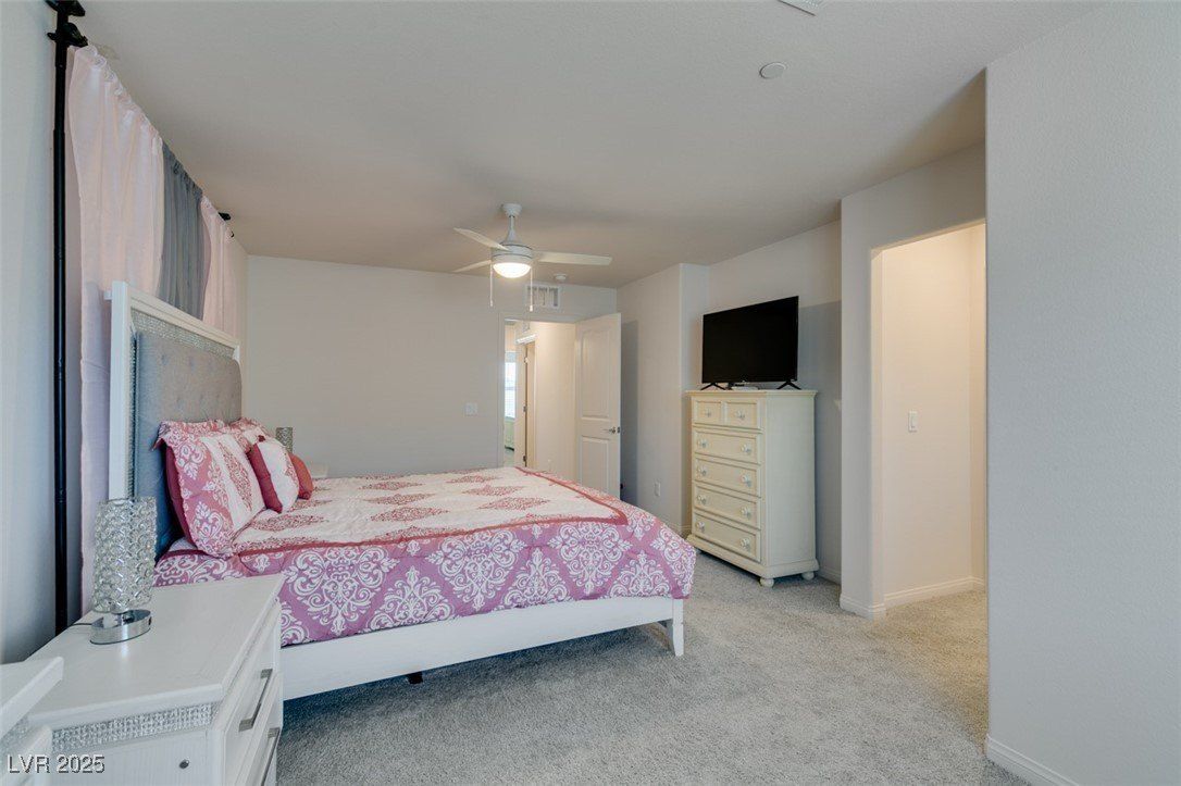 2977 Starwhite Street. Las Vegas, NV 89122