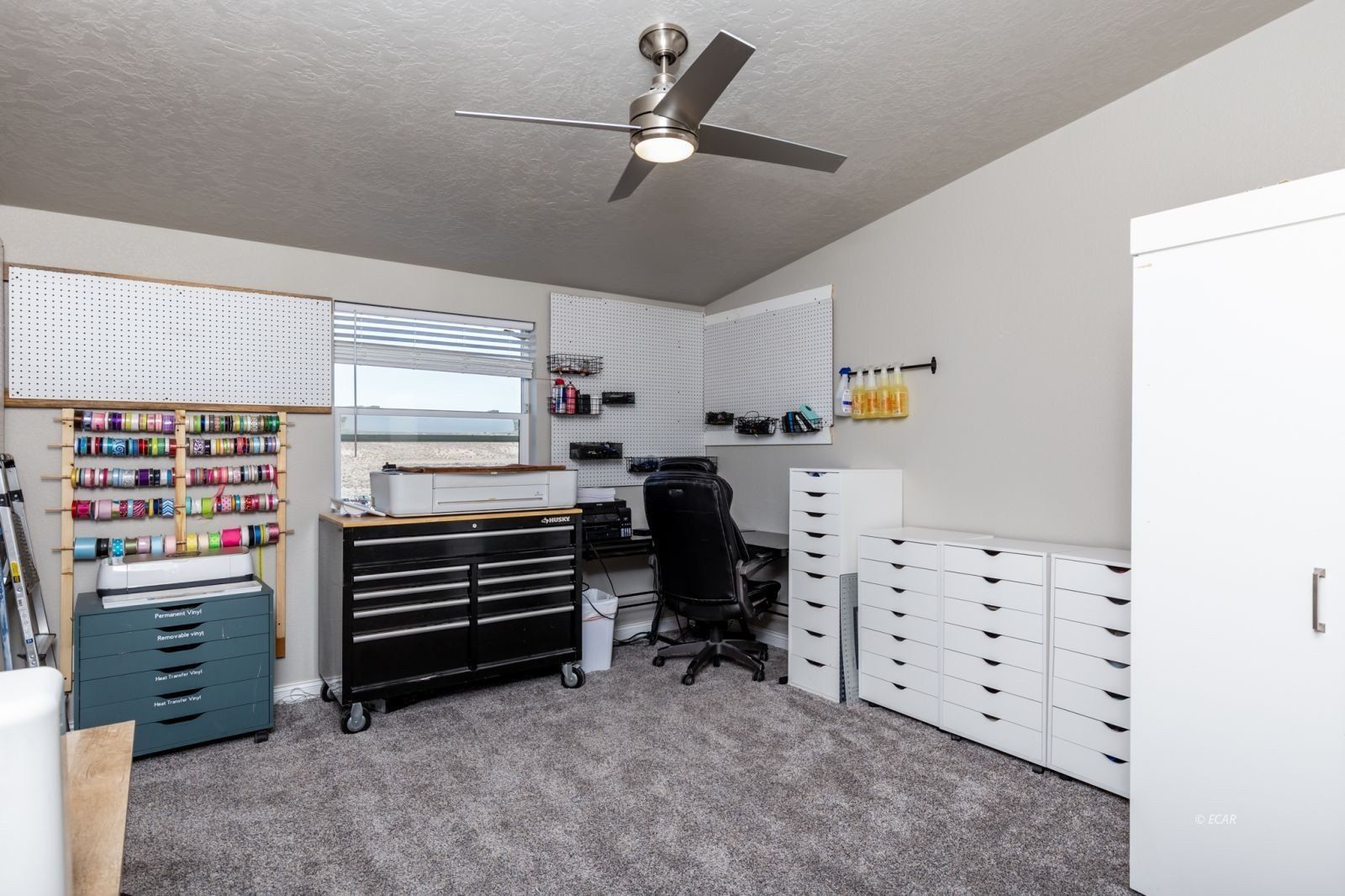 1019 Meadow View Drive. Spring Creek, NV 89815