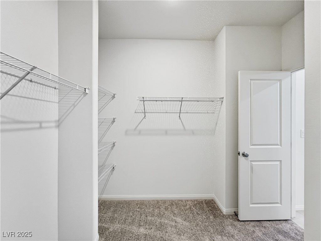 1606 Rock Kestrel Street. Las Vegas, NV 89138