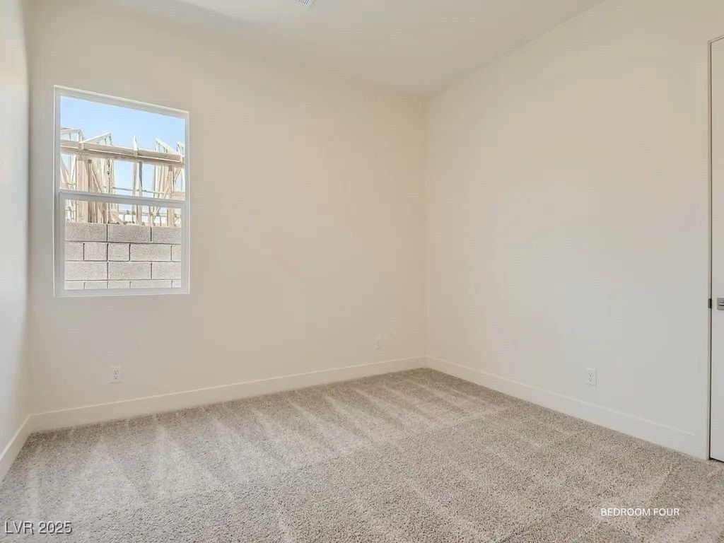 9316 Sierra De Luna Court. Las Vegas, NV 89139