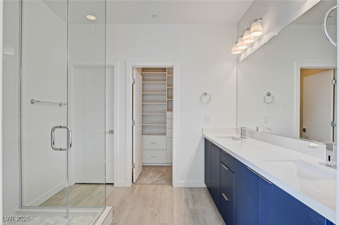 643 Angel Aura Street. Las Vegas, NV 89138