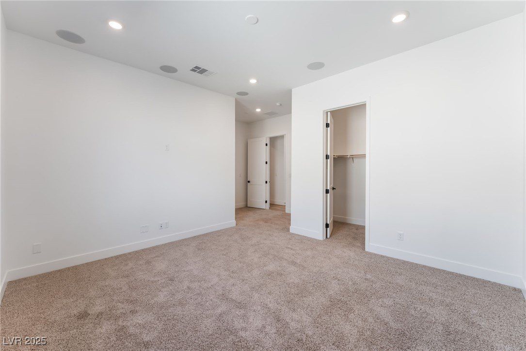 6348 Zephyr Peak Court. Las Vegas, NV 89149