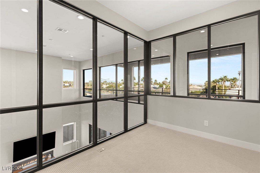 4822 Shady Ridge Drive. Las Vegas, NV 89135