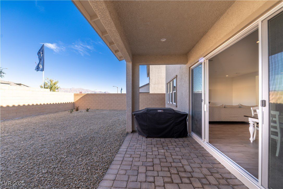 10386 Vista Argento Avenue. Las Vegas, NV 89166