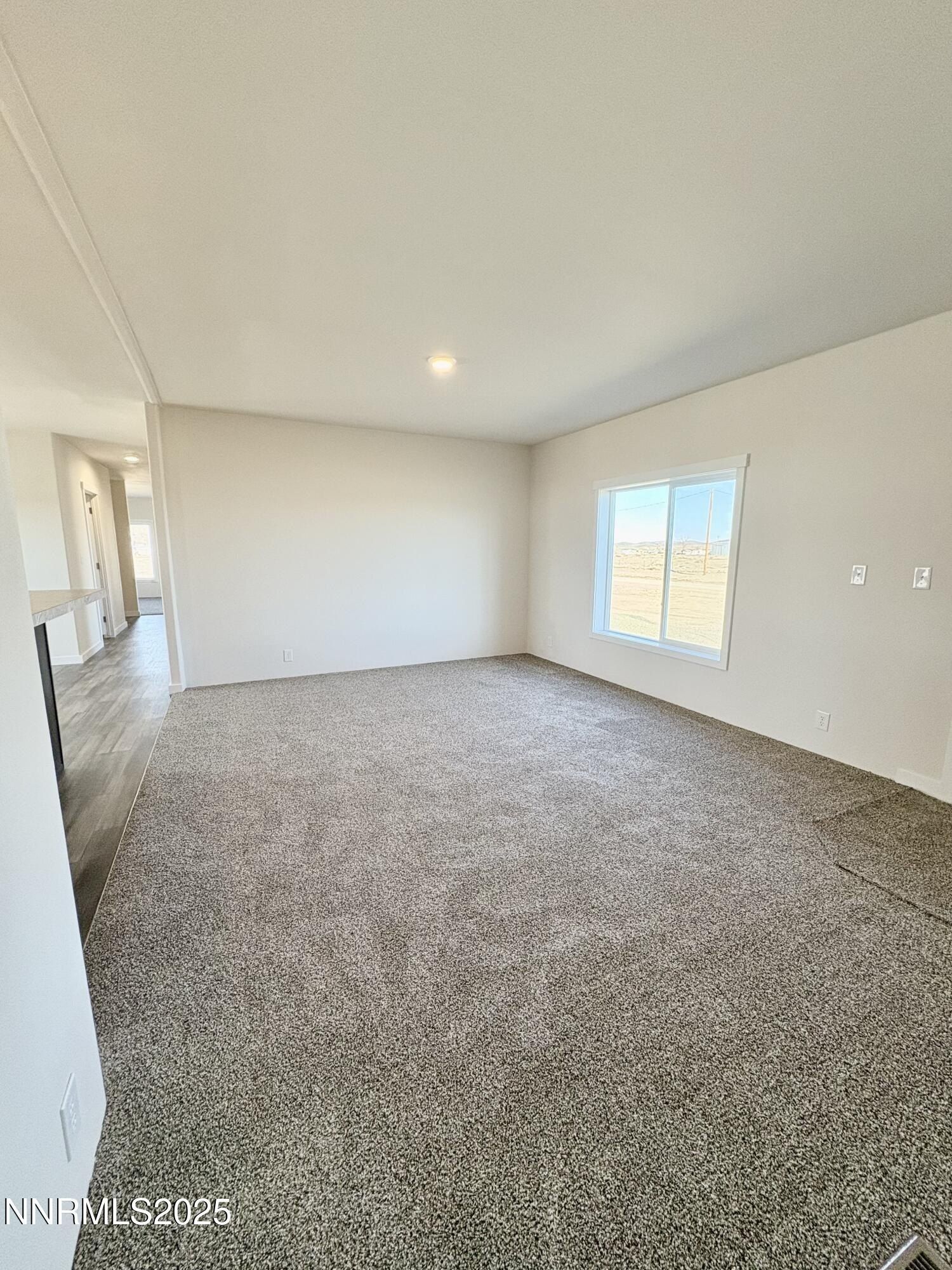 3135 Rawhide. Silver Springs, NV 89429