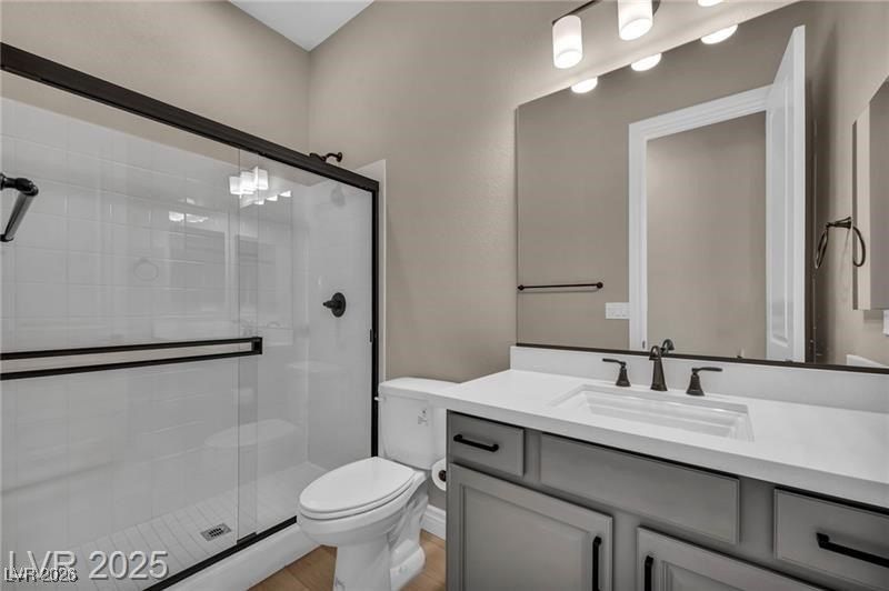 2194 Pigeon Hawk Street. Las Vegas, NV 89138