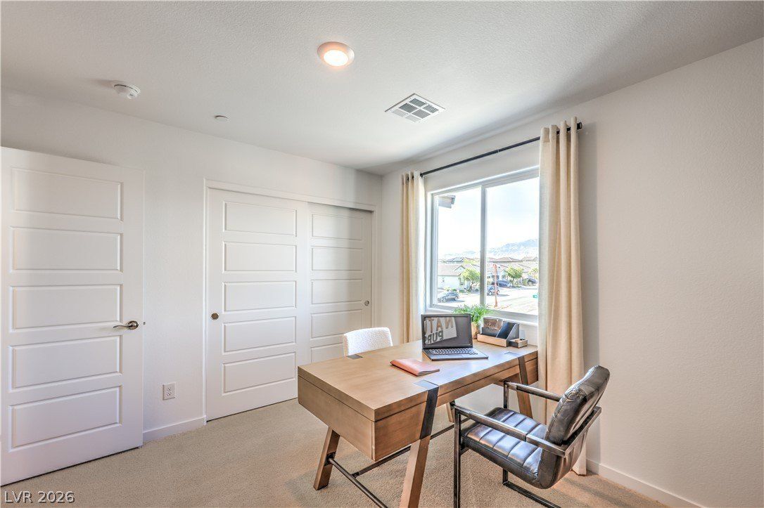 Sir Owen Court. Las Vegas, NV 89178