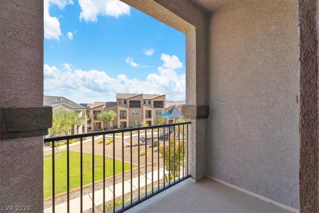 635 Bellus Place. Henderson, NV 89015