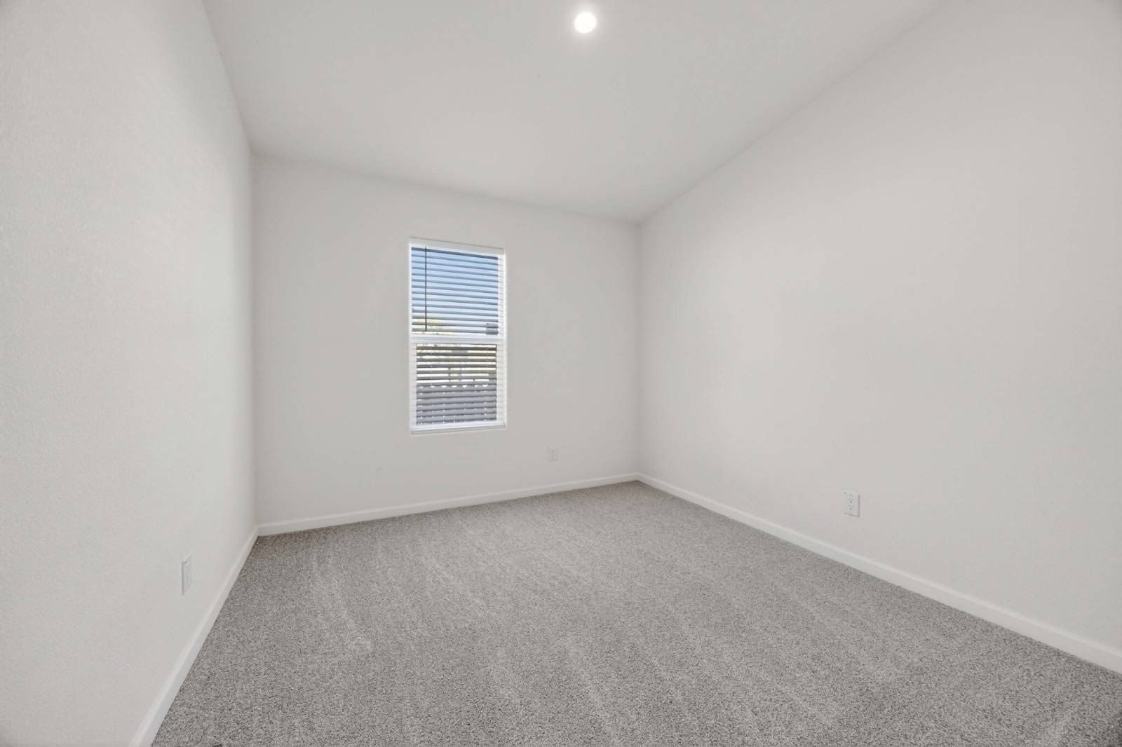 4362 E Lake Mead Blvd. Las Vegas, NV 89115