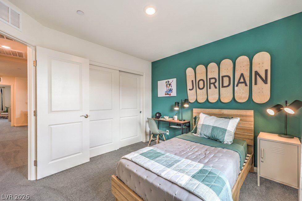 1084 Peacock Plume Street. Henderson, NV 89011