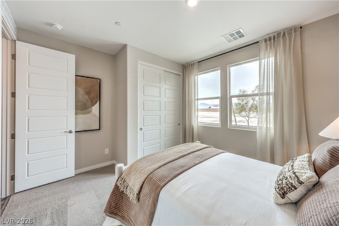 1028 Reisa Falls Drive. North Las Vegas, NV 89084