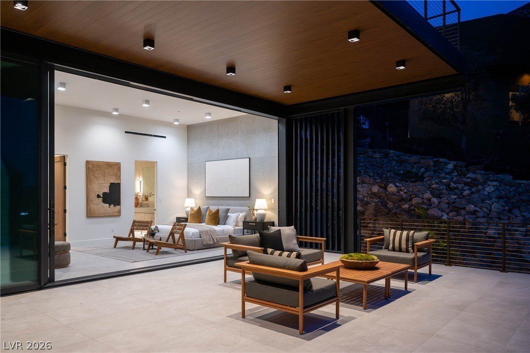 1707 Tangiers Drive. Henderson, NV 89012