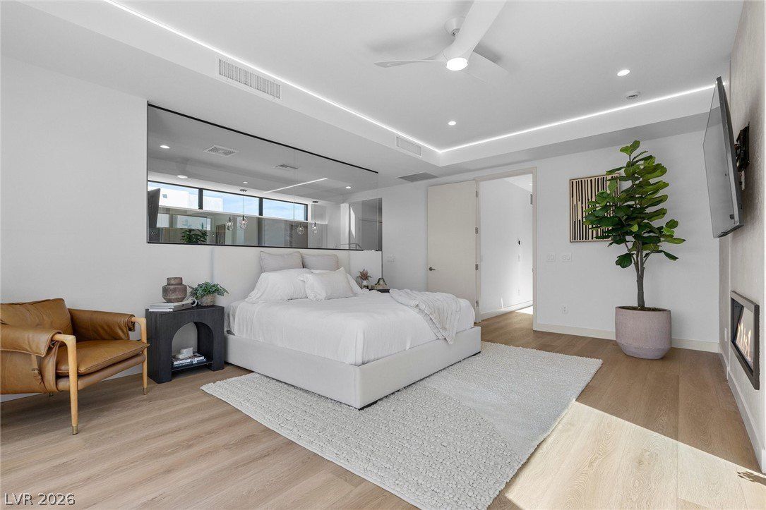 4053 Heron Fairway Drive. Las Vegas, NV 89141