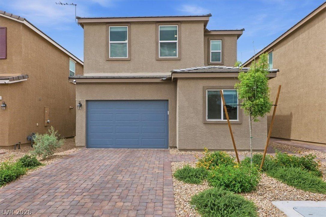 1631 Golden Afternoon Street. Las Vegas, NV 89115