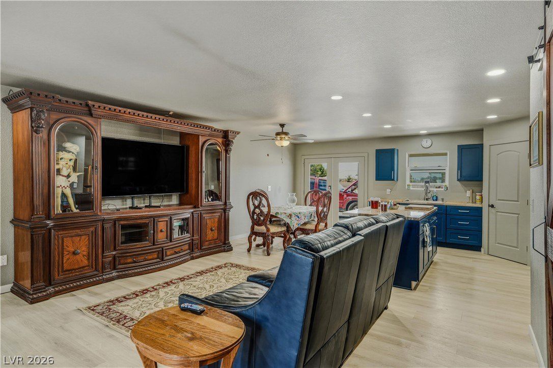951 W Leffner Drive. Pahrump, NV 89060