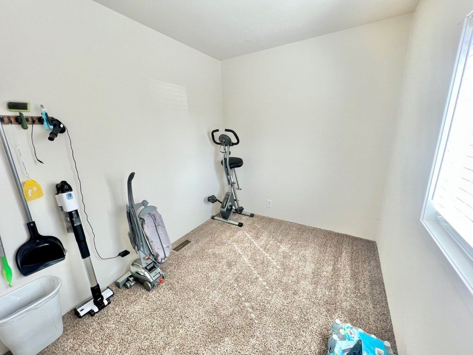 5015 Paul St. Reno, NV 89506