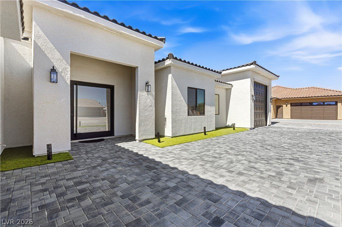 4700 Parkwood Drive. Pahrump, NV 89061
