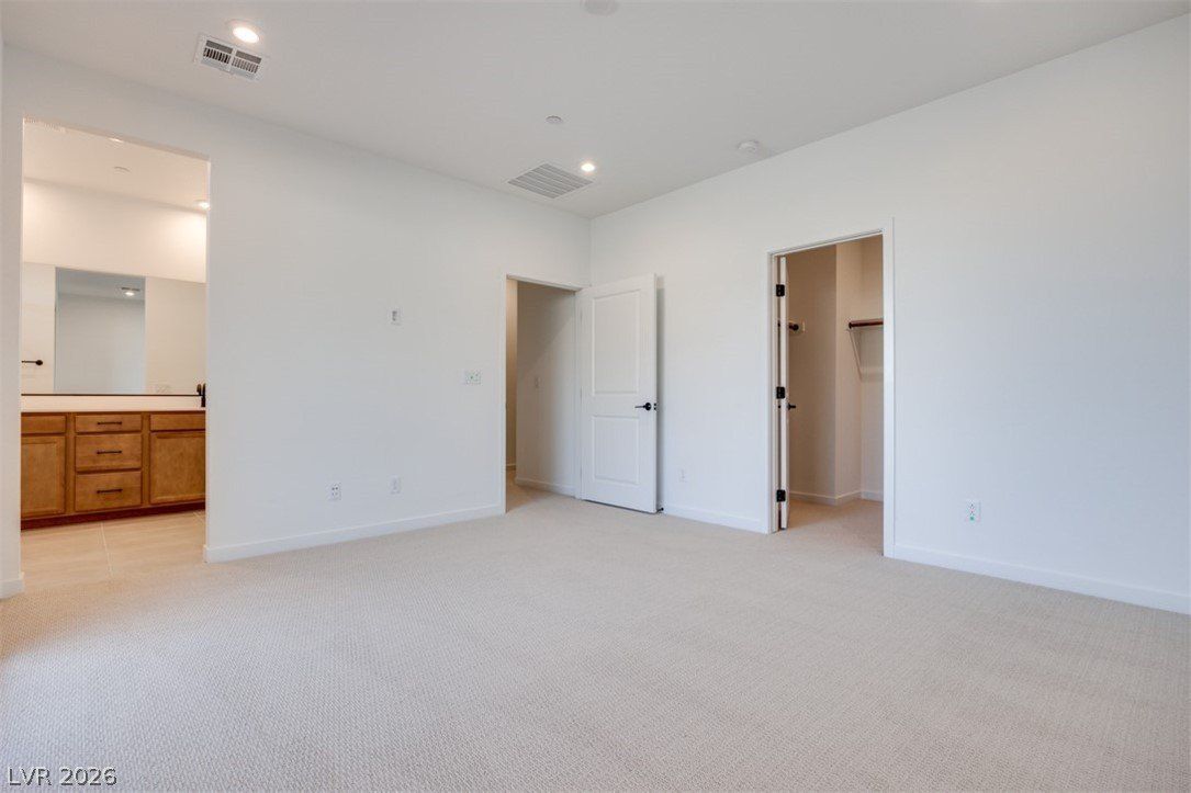 11940 Glide Reflection Avenue. Las Vegas, NV 89138