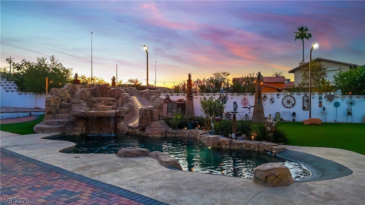 4358 Hobbs Drive. Las Vegas, NV 89120