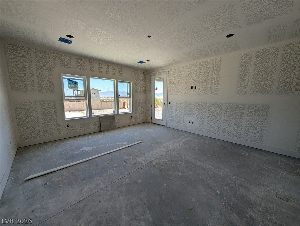 2921 Acoma. Pahrump, NV 89048