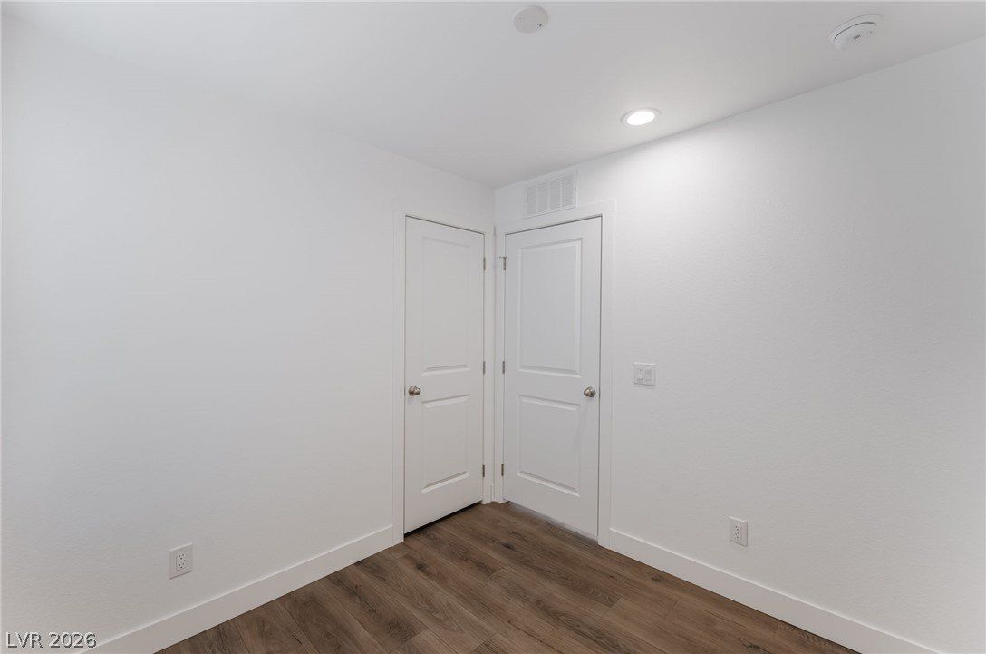 5868 E Carey Avenue. Las Vegas, NV 89156