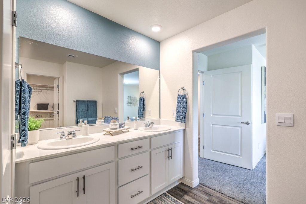 925 Galloway Lake Avenue. North Las Vegas, NV 89084