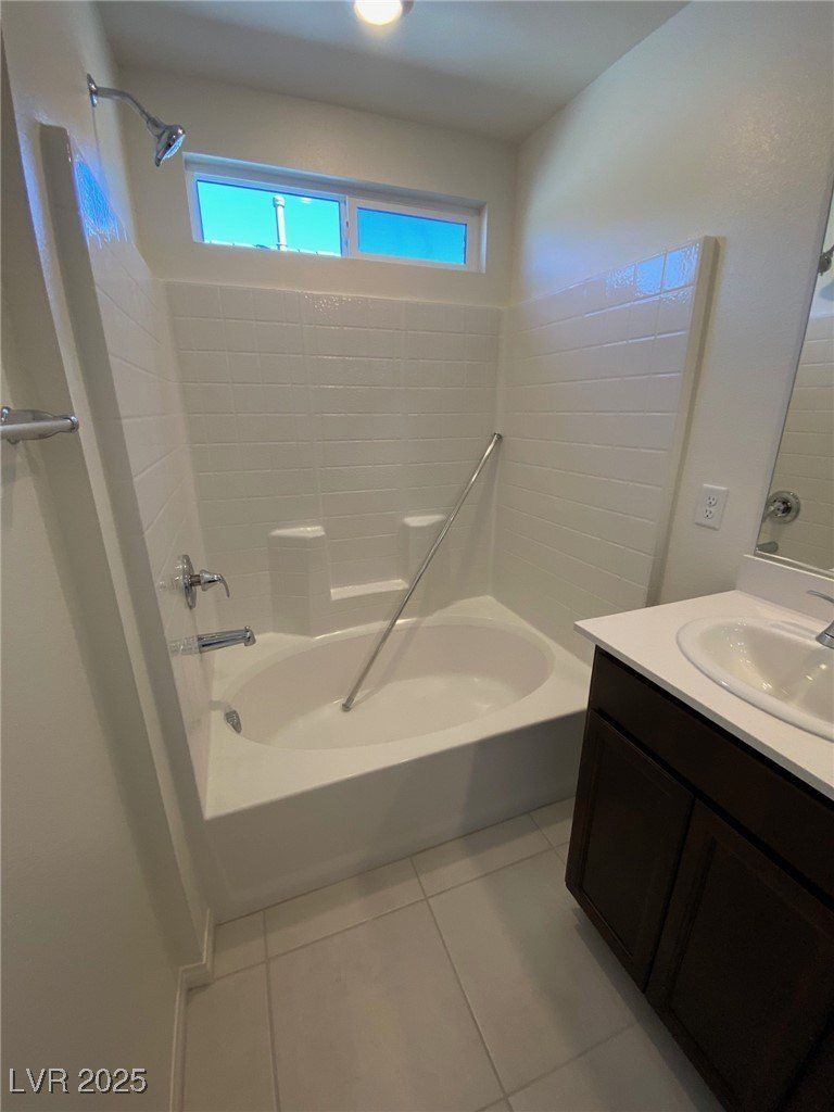 4740 Parkarbor Avenue. Las Vegas, NV 89141