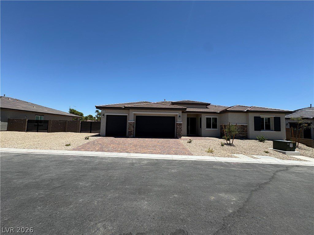 4876 Verde Mesa Court. Las Vegas, NV 89149