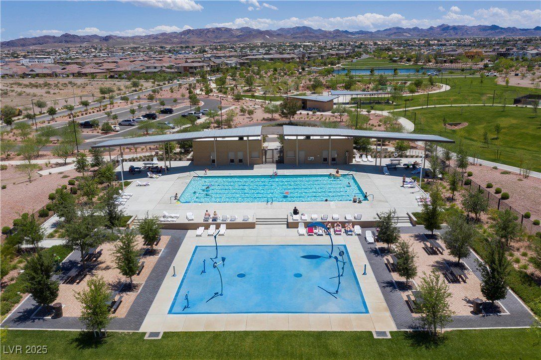 125 Piano Lane. Henderson, NV 89015