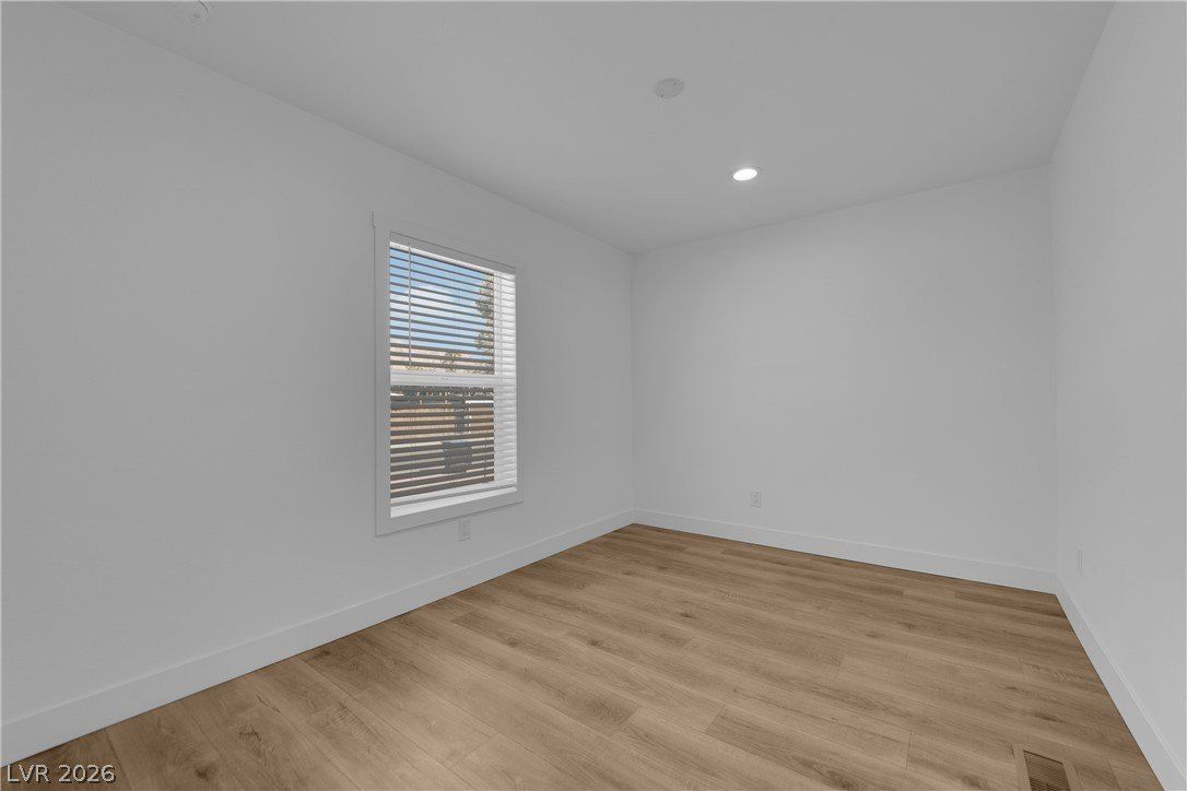 2253 Clinton Lane. Las Vegas, NV 89156