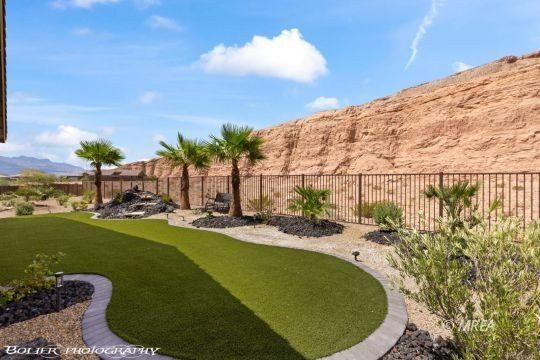 1409 Pin Cushion Ridge. Mesquite, NV 89034