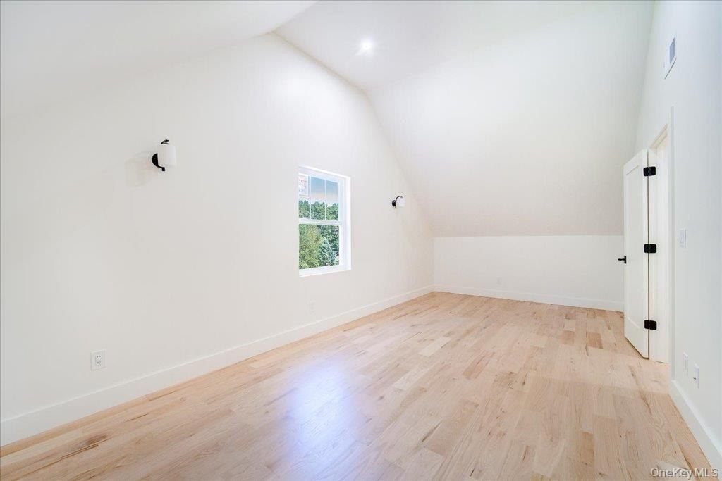 19 Stacy Lee Drive. Newburgh, NY 12550