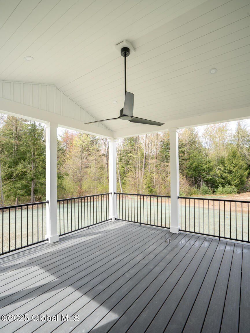 12 Glenridge Road. Ballston Lake, NY 12019