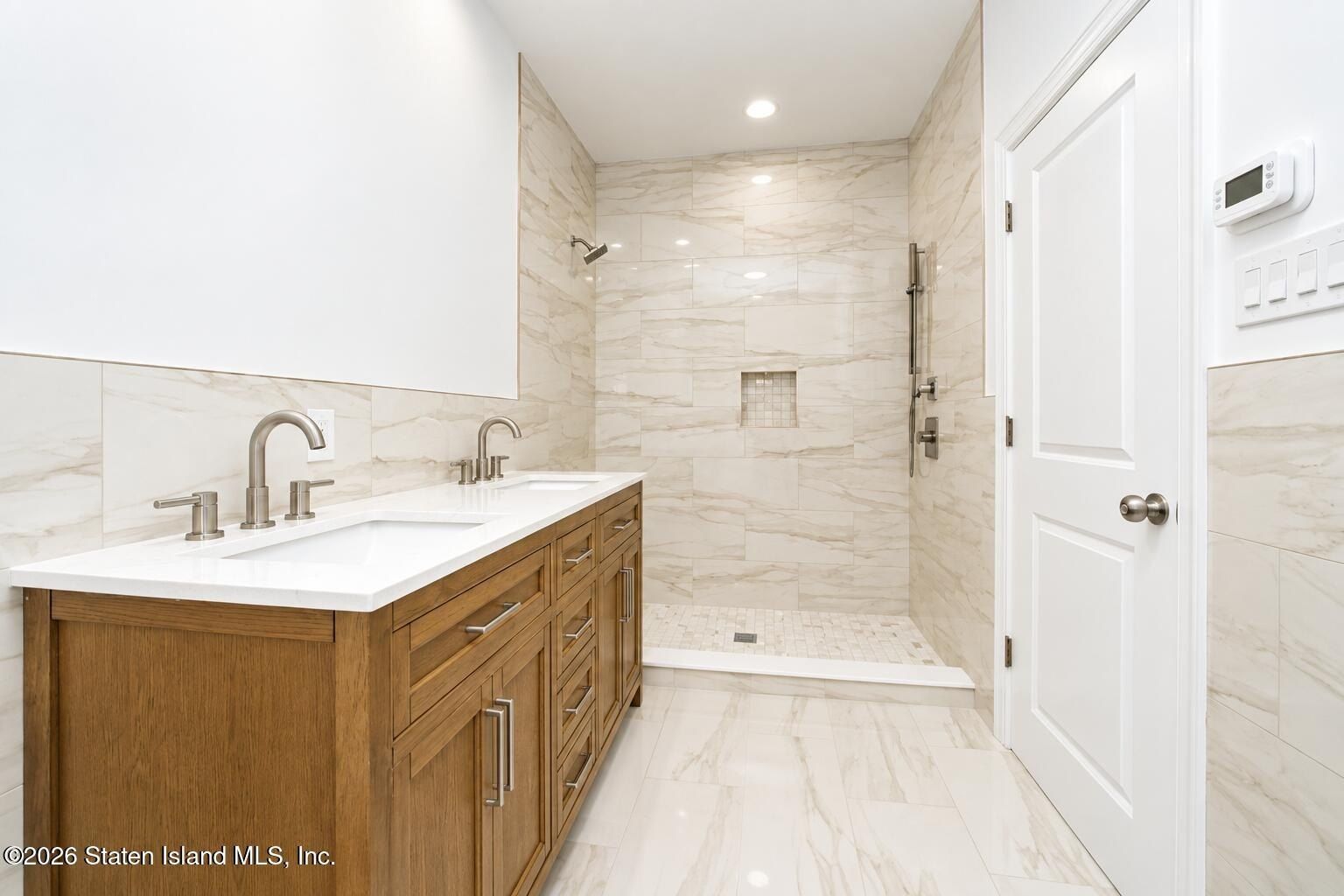 Trenton Court. Staten Island, NY 10309