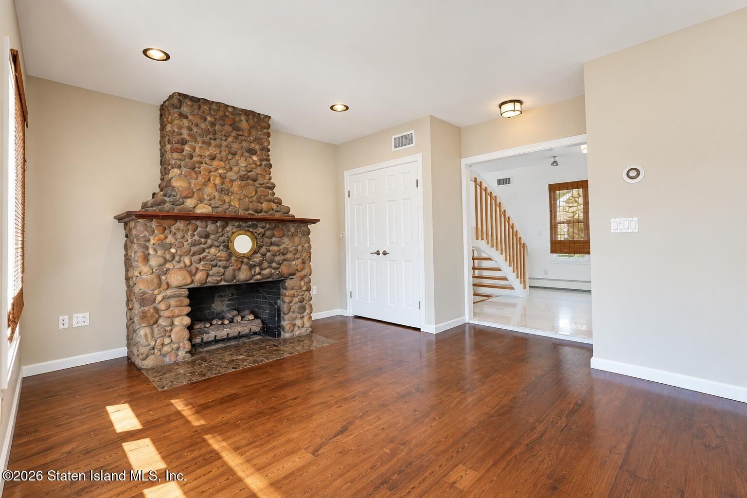 88 Oceanic Avenue. Staten Island, NY 10312