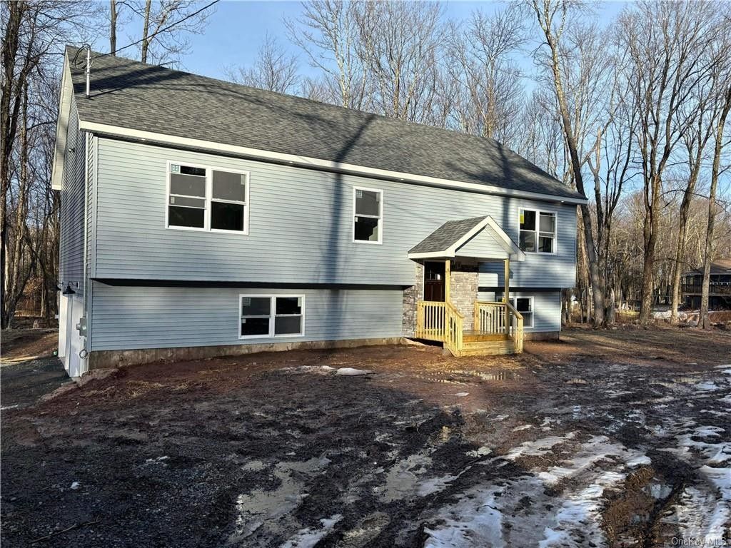 16 Sunset Drive. Monticello, NY 12701