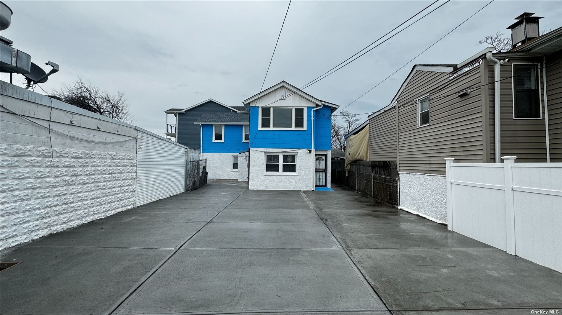 516 Beach 72Nd Street. Arverne, NY 11692