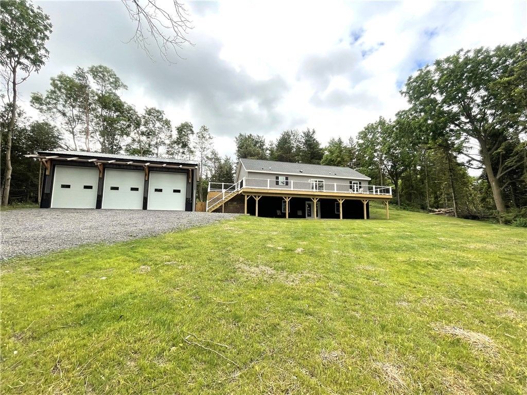 823 Gifford Road. Phelps, NY 14532