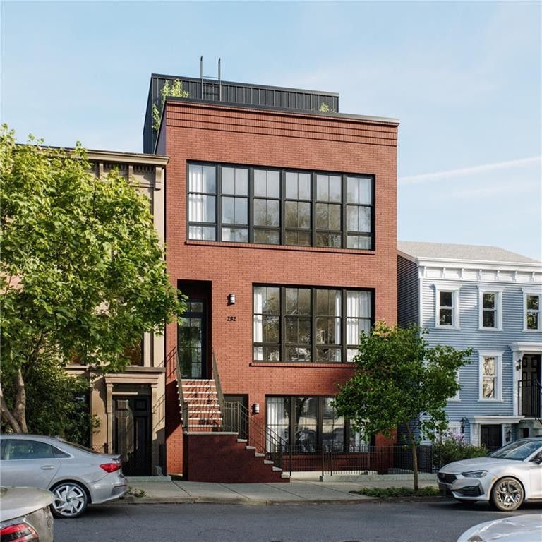 282 17Th Street. Brooklyn, NY 11215