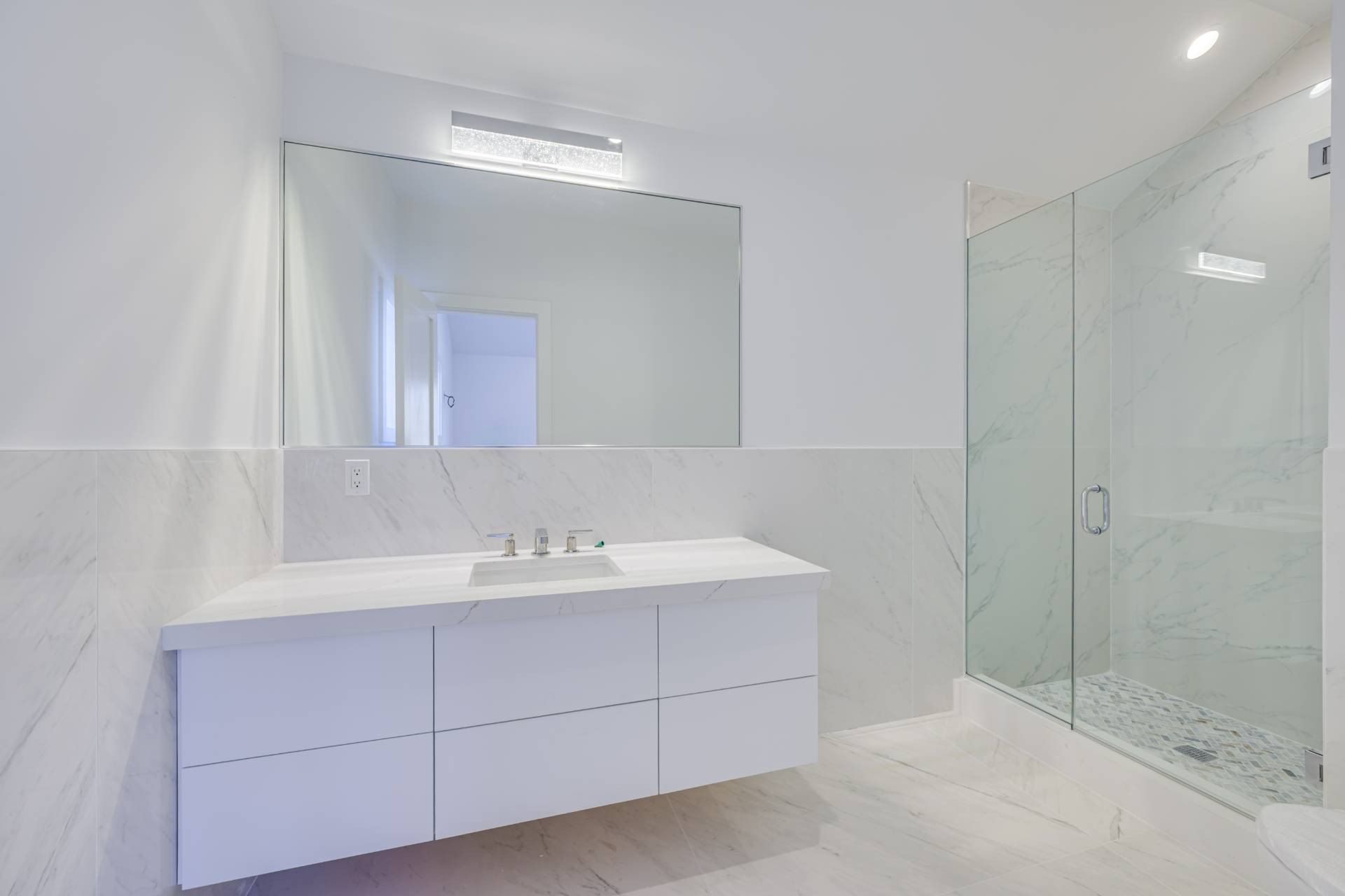 237 North Magee Street. Southampton, NY 11968