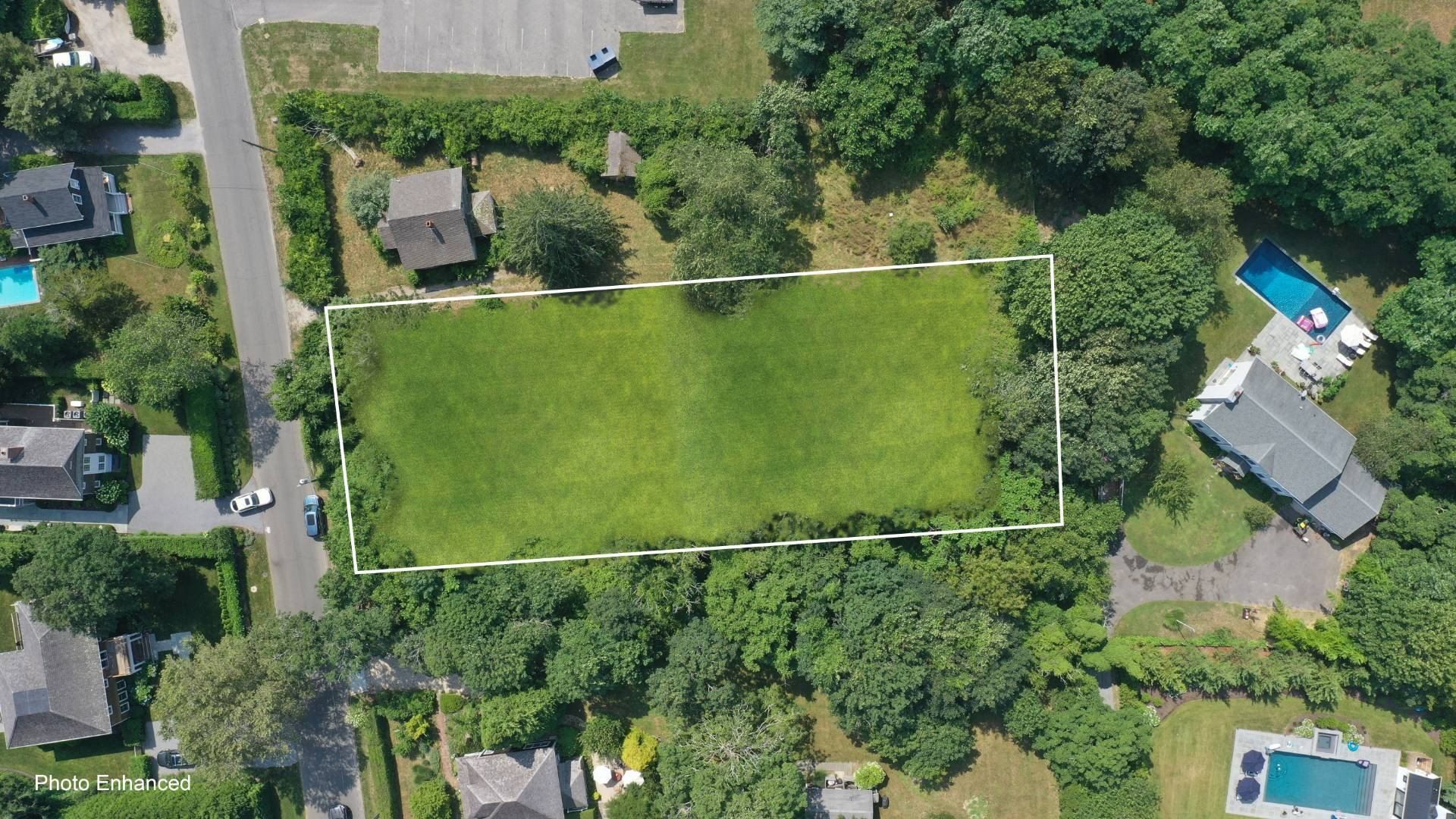 54 Sawasett Avenue. Bridgehampton, NY 11932