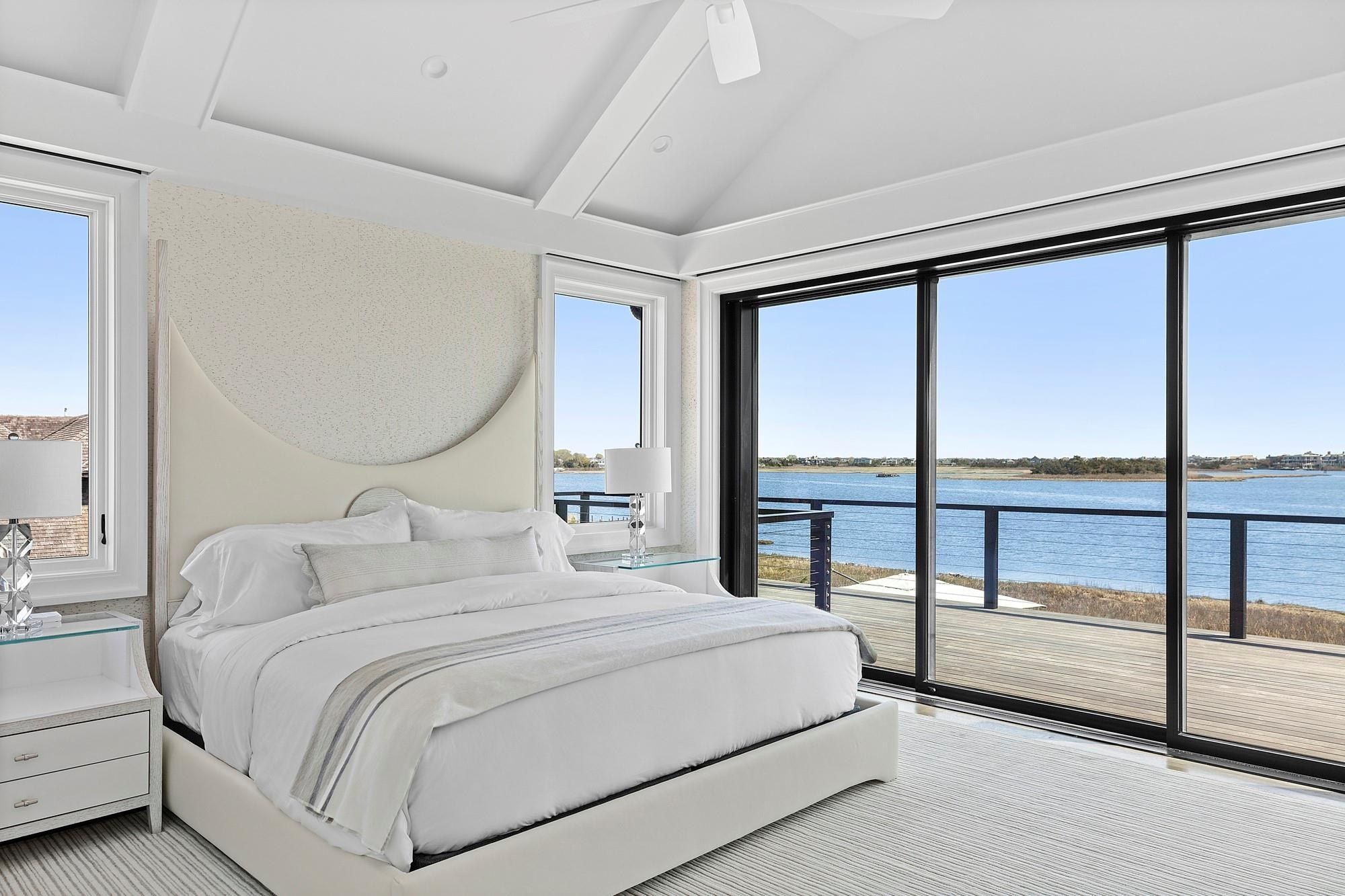 34 Westbridge Road. Westhampton Beach, NY 11978