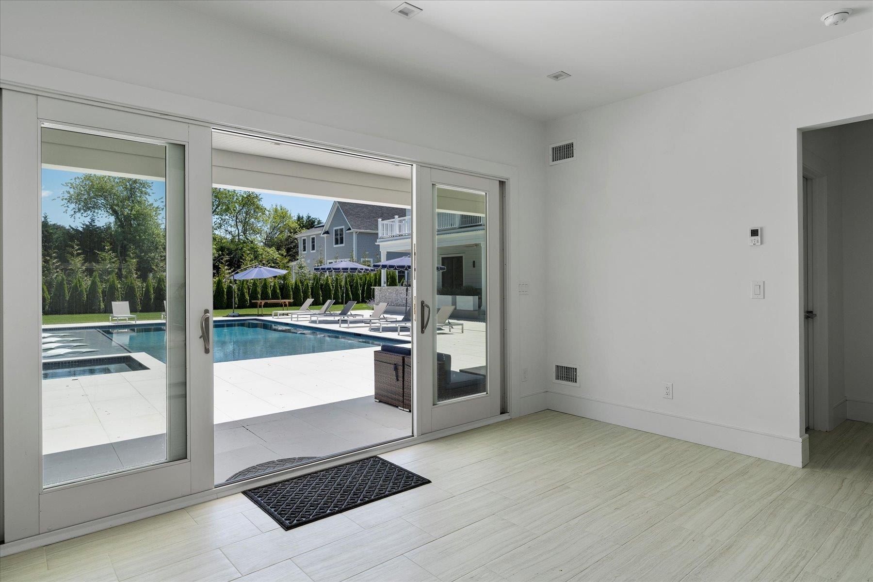 58 Country Club Drive. Southampton, NY 11968