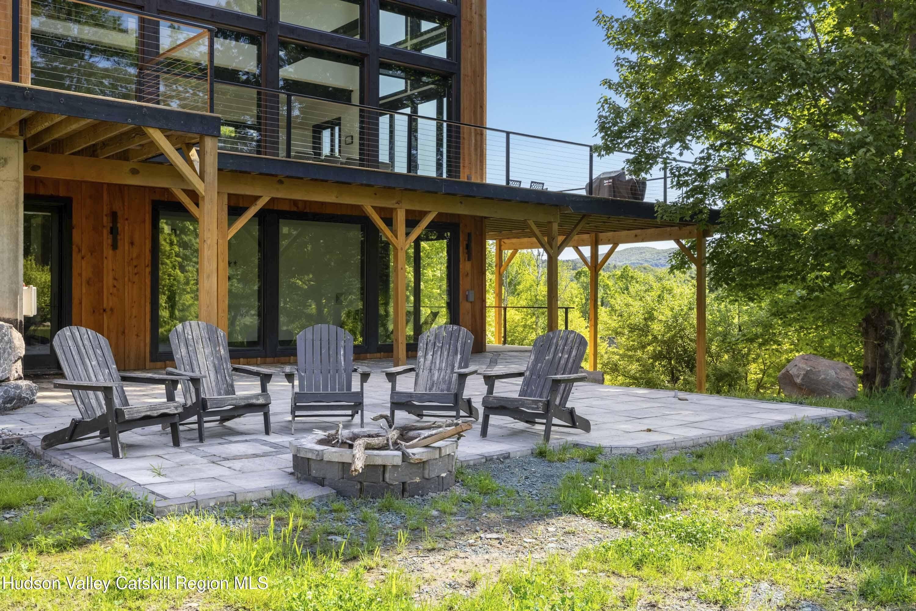 4 Goff Road. Windham, NY 12496