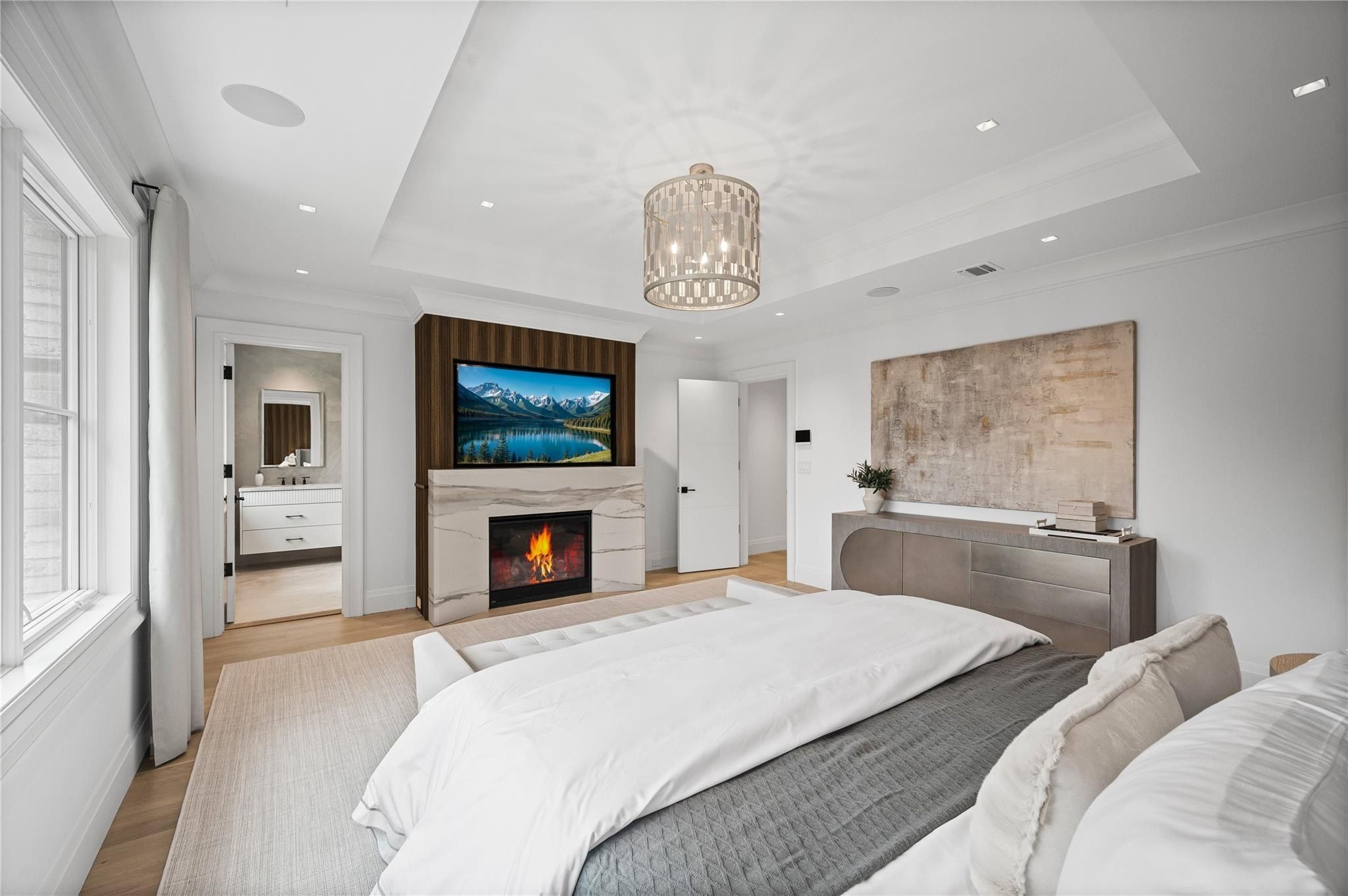 7 Mirrielees Road. Great Neck, NY 11021