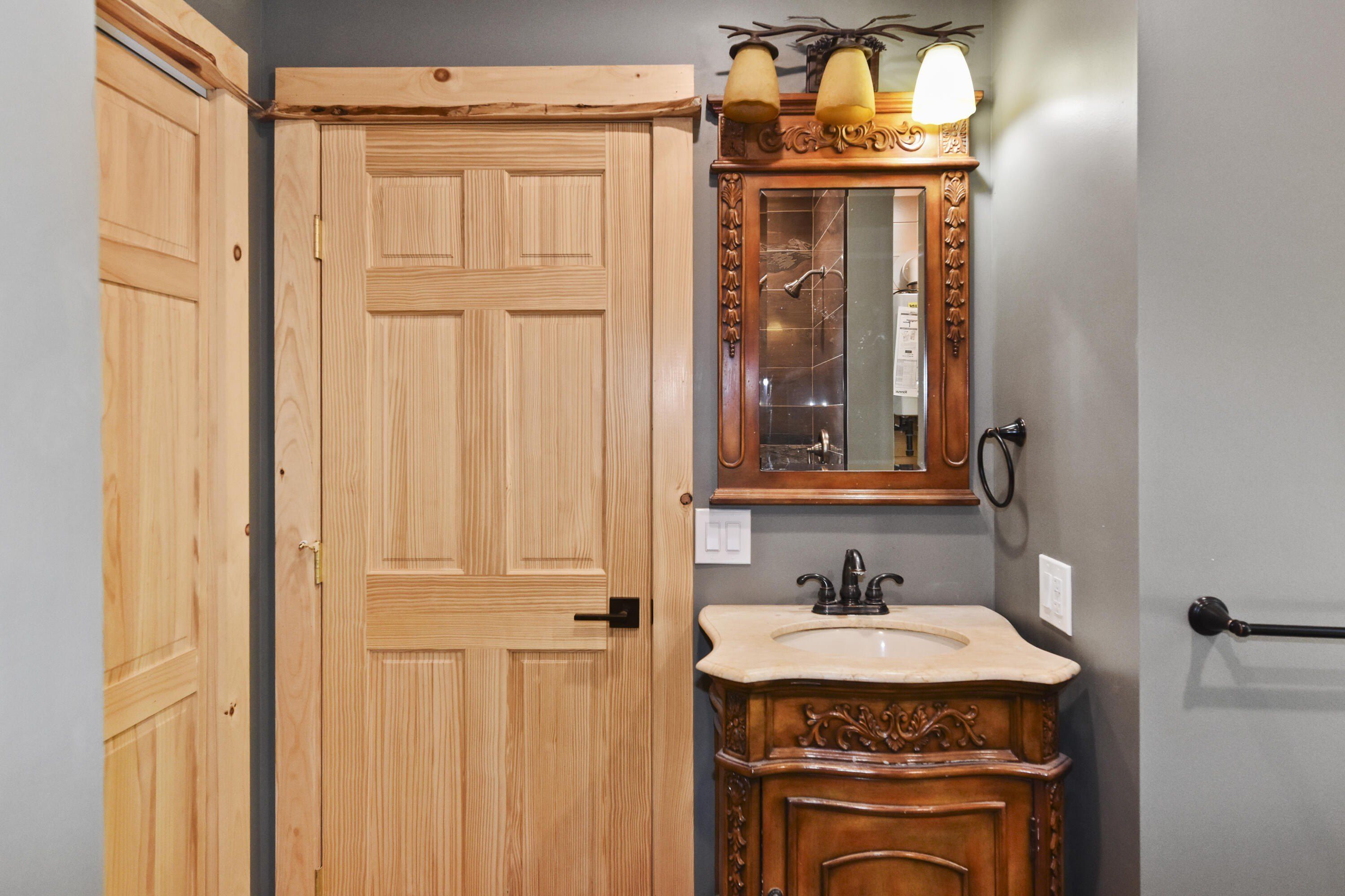 73 Beech Street. Jay, NY 12941