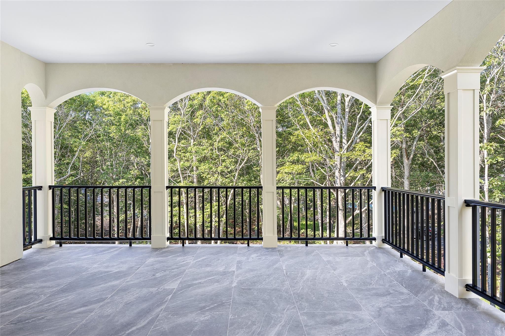 3360 Wunneweta Road. Cutchogue, NY 11935