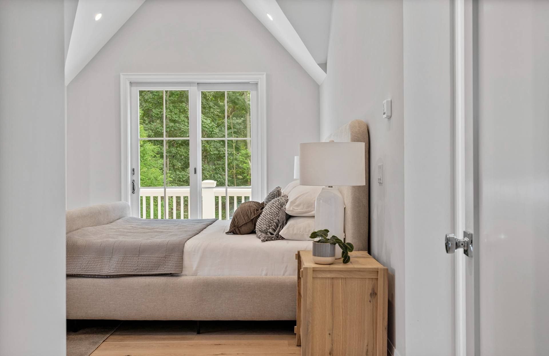 2524 Noyack Road. Sag Harbor, NY 11963